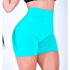 CLS sportswear biker scrunch shorts